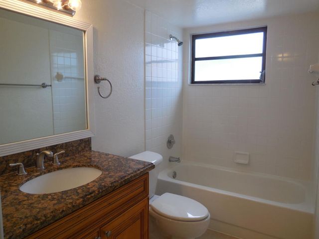 1500 Windorah Way D, West Palm Beach, FL 33411