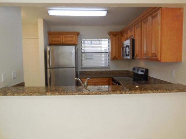 1500 Windorah Way D, West Palm Beach, FL 33411
