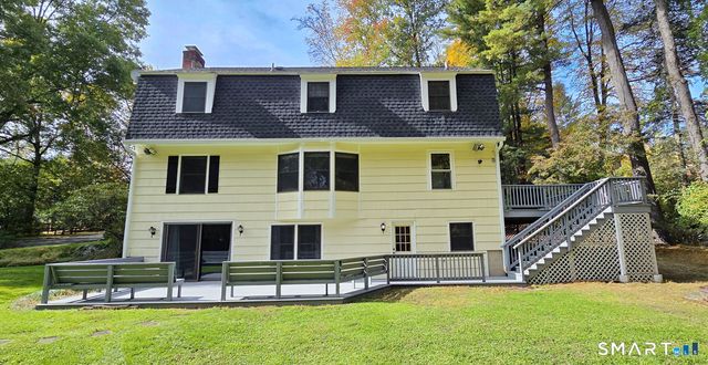 10 Heritage Lane, Stamford, CT 06903