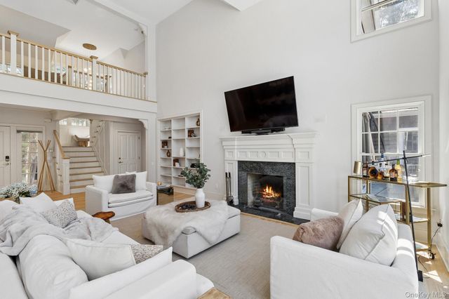 11 Owls Nest Lane, East Hampton, NY 11937
