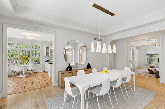 11 Owls Nest Lane, East Hampton, NY 11937