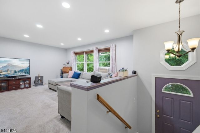 51 W Shore Dr, Vernon Twp., NJ 07462