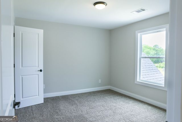 716 Riverside Estates, Lanett, AL 36863