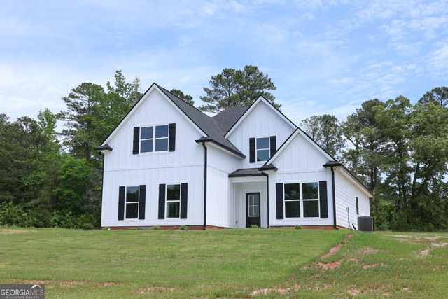 716 Riverside Estates, Lanett, AL 36863