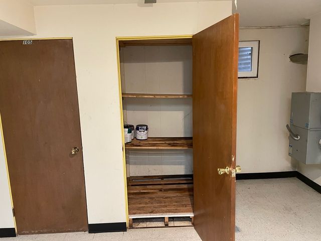 7373 Blackburn Avenue 104, Downers Grove, IL 60516