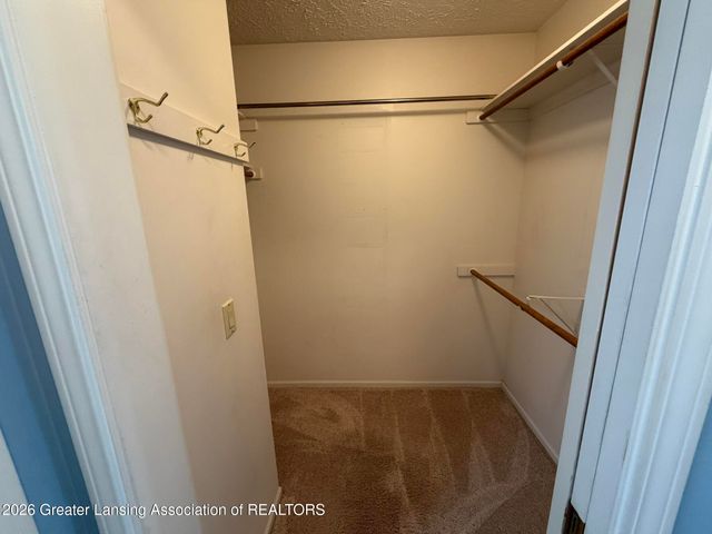 2415 N Aurelius Road 3, Holt, MI 48842