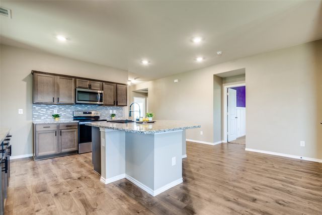 700 Meadow Creek Lane, Josephine, TX 75189