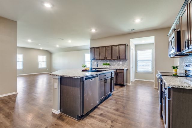 700 Meadow Creek Lane, Josephine, TX 75189