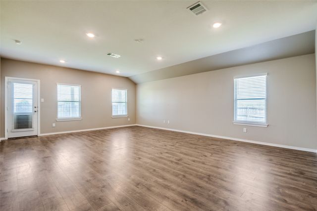 700 Meadow Creek Lane, Josephine, TX 75189