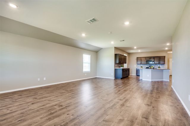 700 Meadow Creek Lane, Josephine, TX 75189