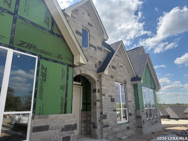 121 N. Abrego Crossing, Floresville, TX 78114