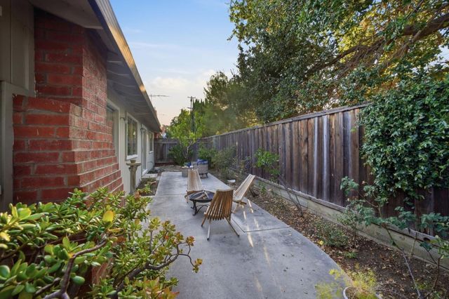 1251 E Fremont Terrace, Sunnyvale, CA 94087