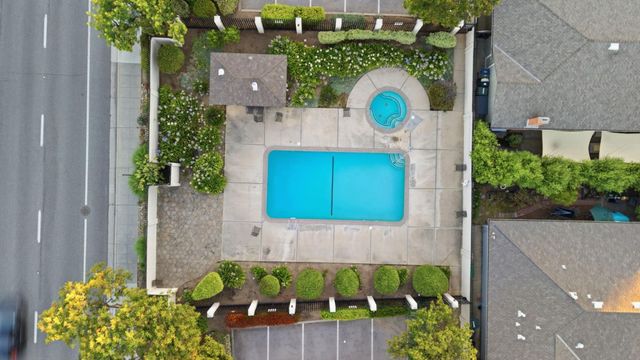 1251 E Fremont Terrace, Sunnyvale, CA 94087