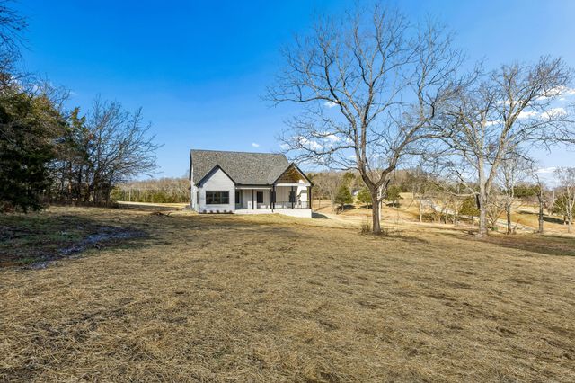 13841 Cainsville Rd, Lebanon, TN 37090