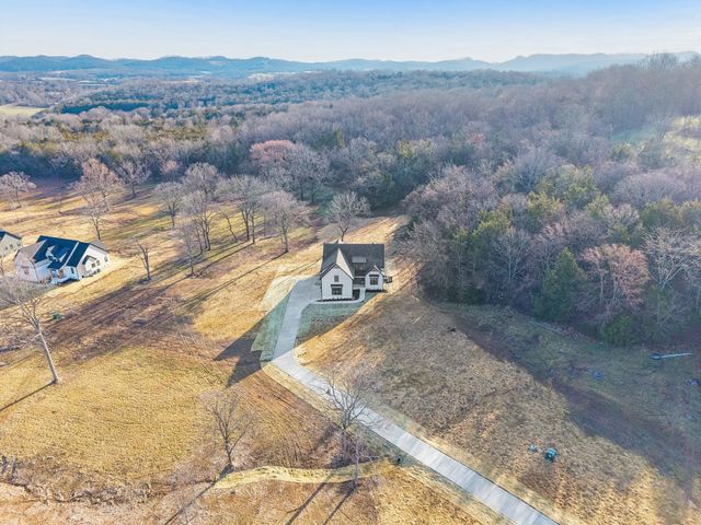 13841 Cainsville Rd, Lebanon, TN 37090