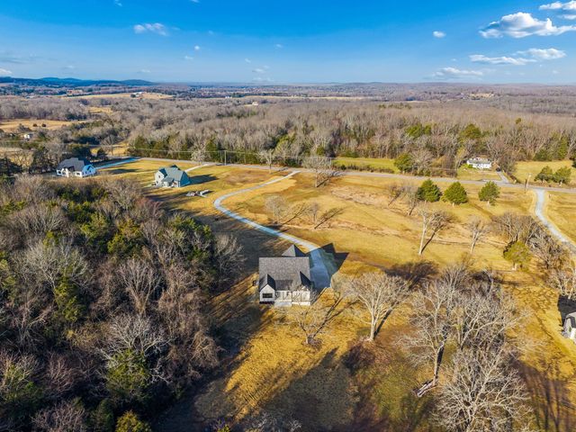 13841 Cainsville Rd, Lebanon, TN 37090