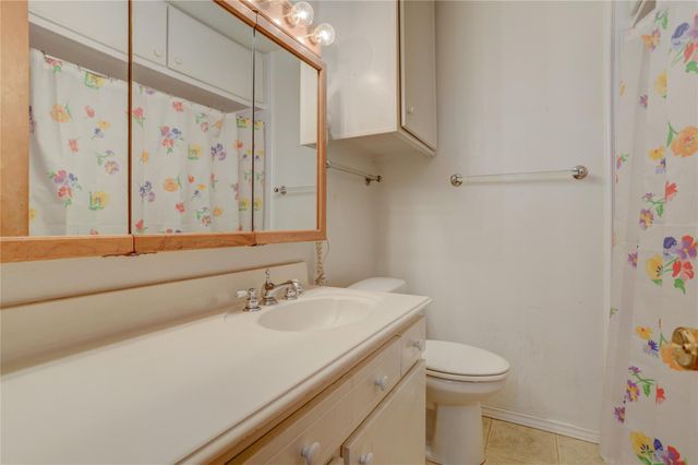 1810 Locksford Street, Houston, TX 77008