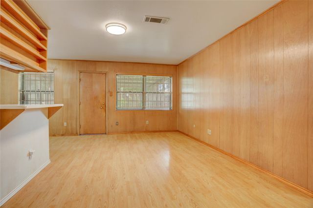 1810 Locksford Street, Houston, TX 77008