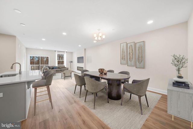 402 LEAHY DR, Newark, DE 19711