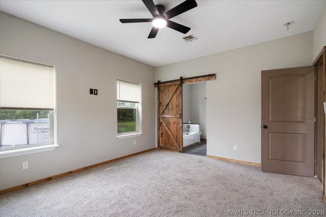 17600 S 385th East Avenue, Porter, OK 74454