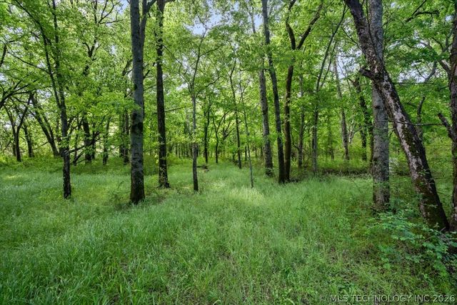 17600 S 385th East Avenue, Porter, OK 74454