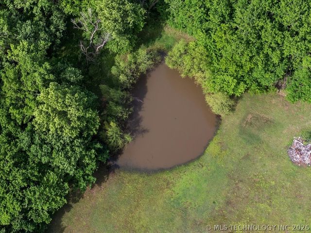 17600 S 385th East Avenue, Porter, OK 74454