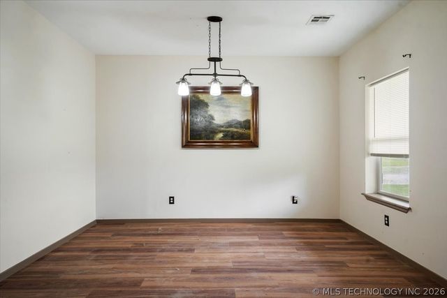 17600 S 385th East Avenue, Porter, OK 74454
