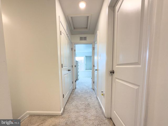 185 DREXEL CT, Martinsburg, WV 25404