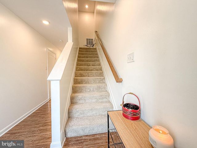 185 DREXEL CT, Martinsburg, WV 25404