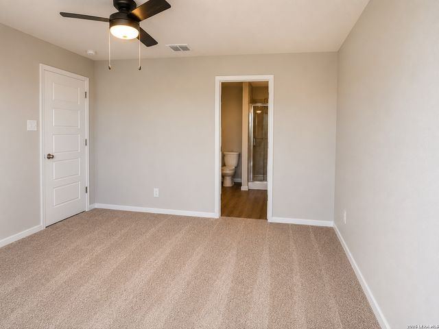 5911 MACDONA RDG, San Antonio, TX 78252