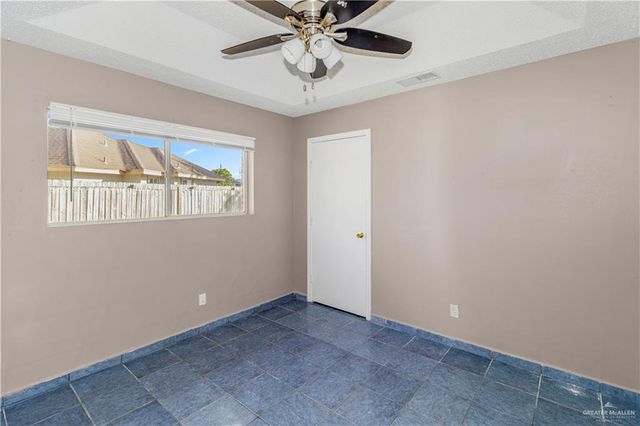 2011 Tulipan Avenue, Mission, TX 78572