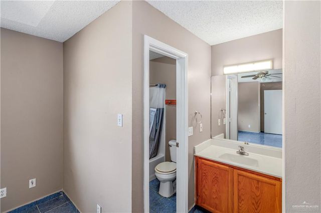 2011 Tulipan Avenue, Mission, TX 78572