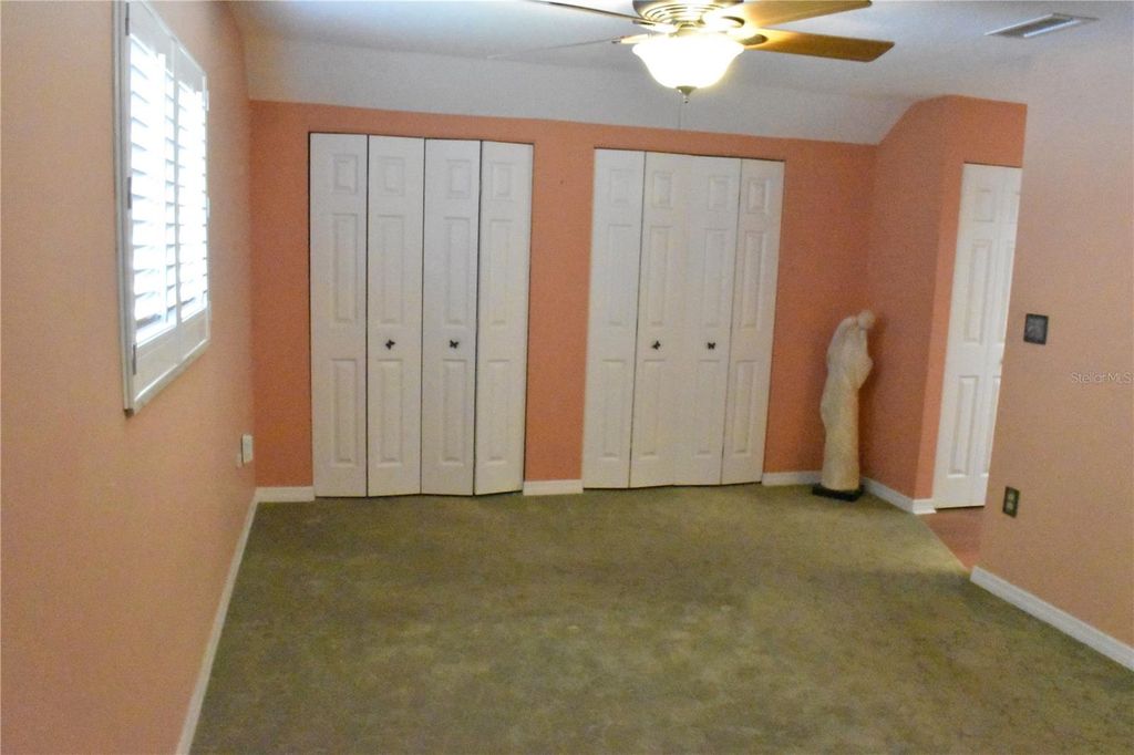 Image 11 of property listing at 7606 15TH AVENUE NW, Bradenton, FL 34209