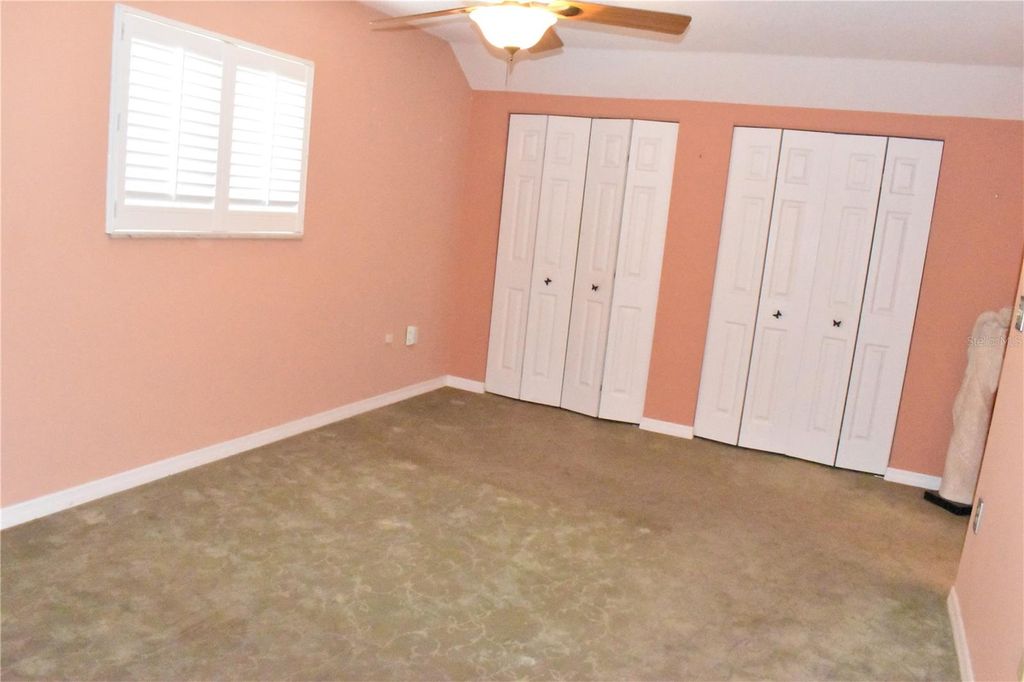 Image 12 of property listing at 7606 15TH AVENUE NW, Bradenton, FL 34209