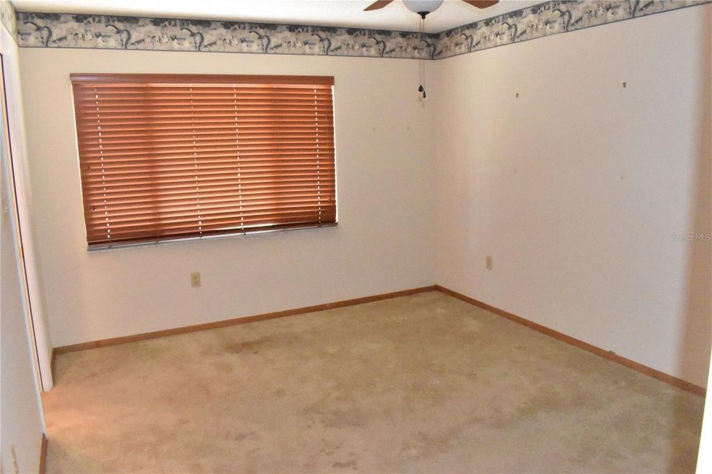 Image 19 of property listing at 7606 15TH AVENUE NW, Bradenton, FL 34209