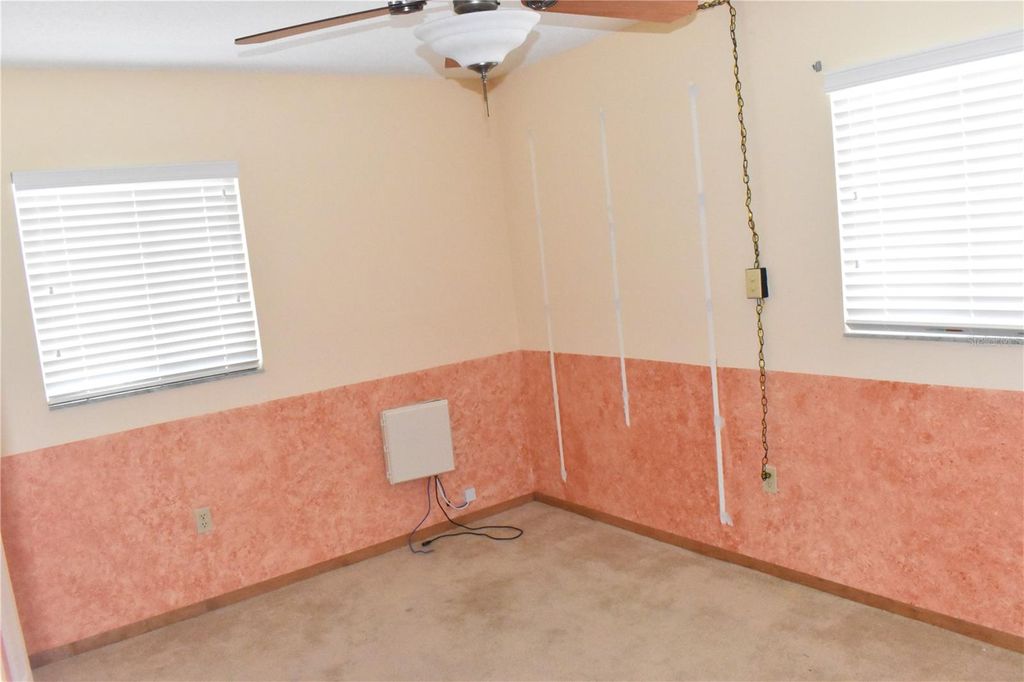 Image 20 of property listing at 7606 15TH AVENUE NW, Bradenton, FL 34209