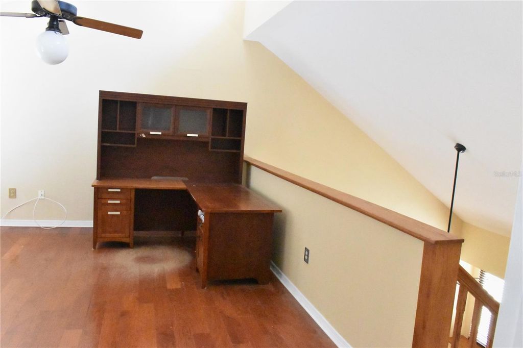 Image 10 of property listing at 7606 15TH AVENUE NW, Bradenton, FL 34209