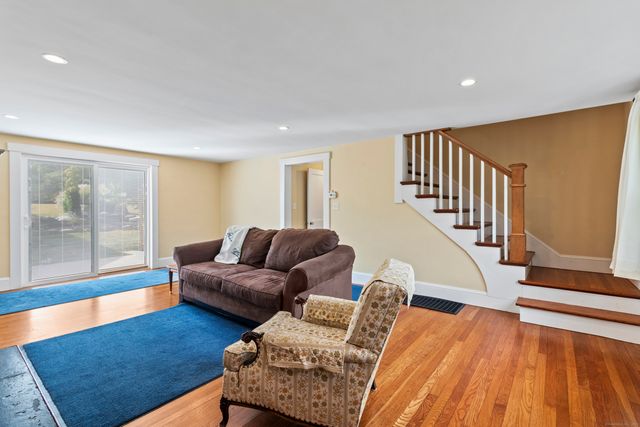 587 Taugwonk Road, Stonington, CT 06378