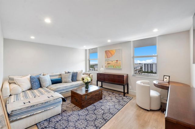 3015 N Ocean Boulevard 19F, Fort Lauderdale, FL 33308