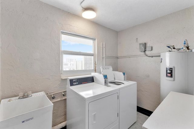 3015 N Ocean Boulevard 19F, Fort Lauderdale, FL 33308
