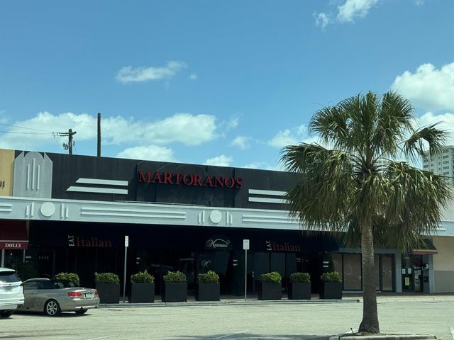 3015 N Ocean Boulevard 19F, Fort Lauderdale, FL 33308