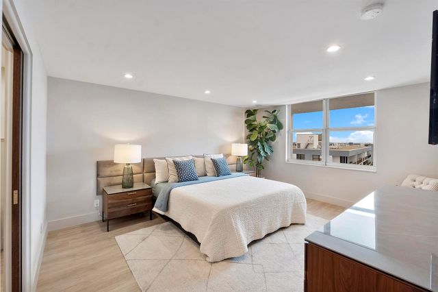 3015 N Ocean Boulevard 19F, Fort Lauderdale, FL 33308
