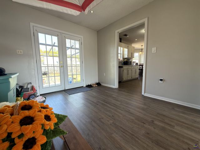 305 E Pointe Court, Kathleen, GA 31047