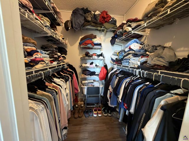 305 E Pointe Court, Kathleen, GA 31047