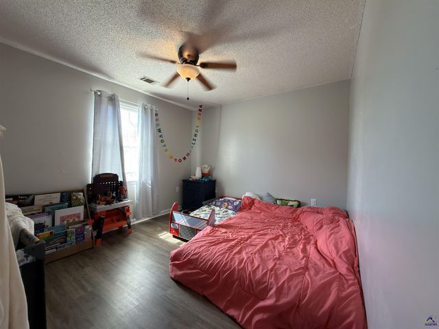 305 E Pointe Court, Kathleen, GA 31047