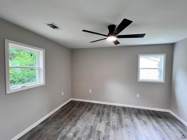 111 Susan Drive, Warner Robins, GA 31093
