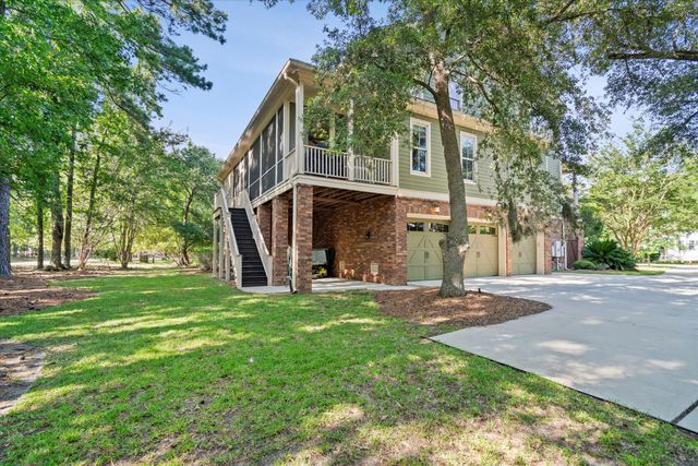 2217 Beckenham Drive, Mount Pleasant, SC 29466