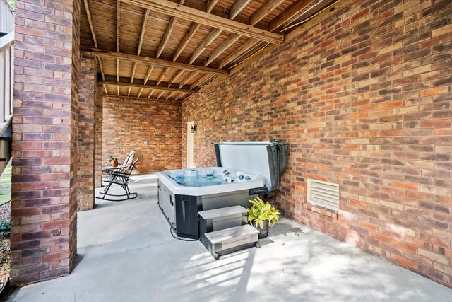 2217 Beckenham Drive, Mount Pleasant, SC 29466