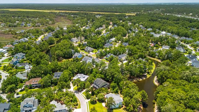 2217 Beckenham Drive, Mount Pleasant, SC 29466