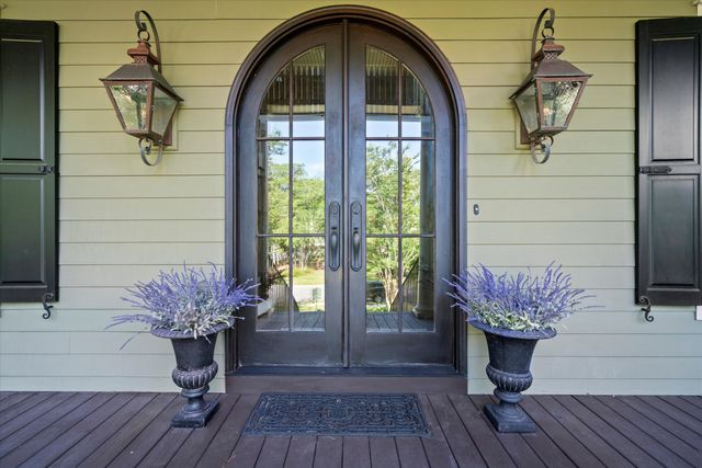 2217 Beckenham Drive, Mount Pleasant, SC 29466